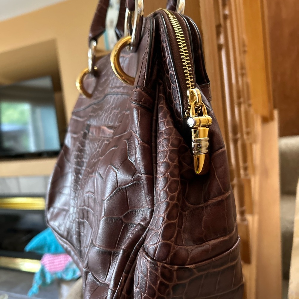 B Makowsky Leather Crocodile Pattern Satchel Purse - image 3